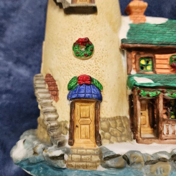 Vintage 1998 Collectable Dickens Ceramic 11" Tall Lighthouse/Figurine - Picture 7 of 15